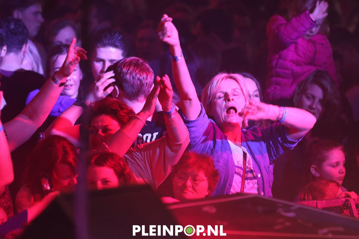 Publiek Zondag DEEL 2       (38)